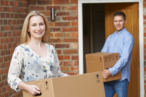 Transport service for boxes and office items in Kingston